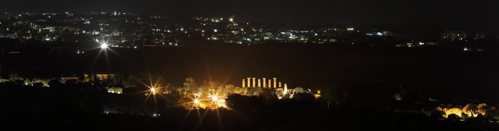La Terrazza Sulla Valle อากริเจนโต ภายนอก รูปภาพ